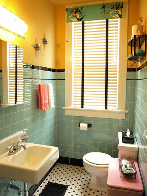 vintage-midcentury-bathroom.jpg