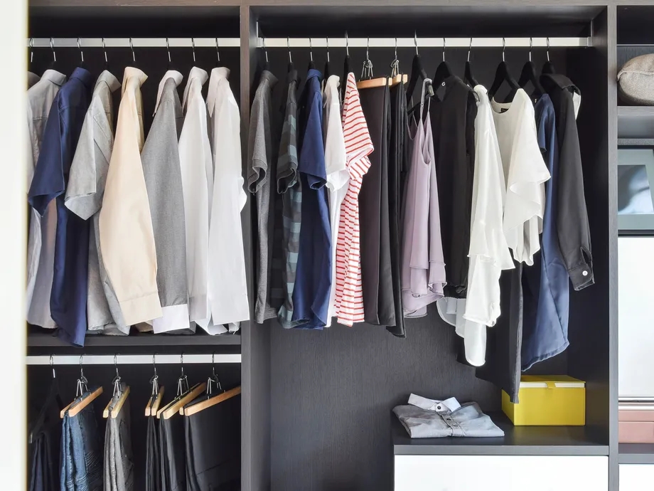 Closets_iStock-489780632.0.webp.jpg